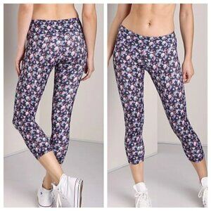 Onzie Floral Print Crop Length Leggings Size Medium/Large